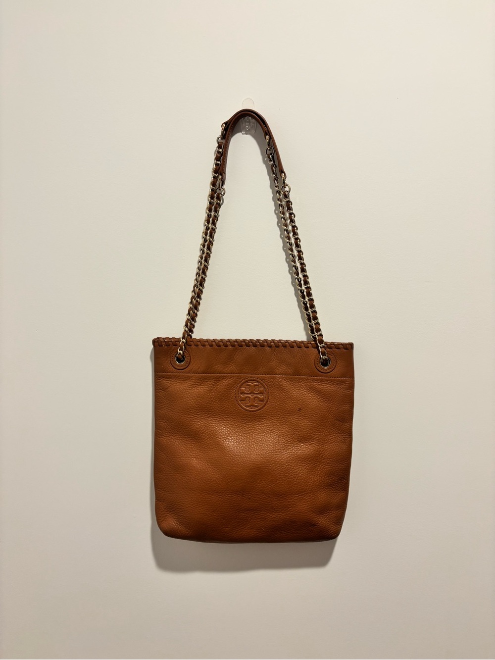 💕Tory Burch Marion Pebbled Leather with Whipped Stitching💕 - Picture 3 of 9